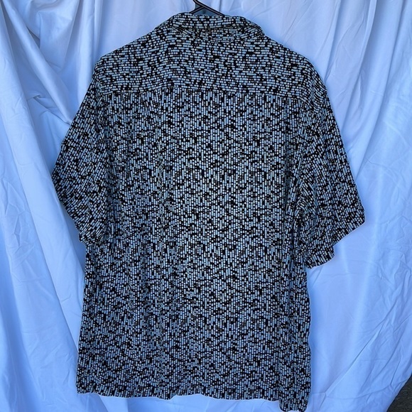 LIZ Claiborne Mens LG shirt Blue pattern - Picture 9 of 10
